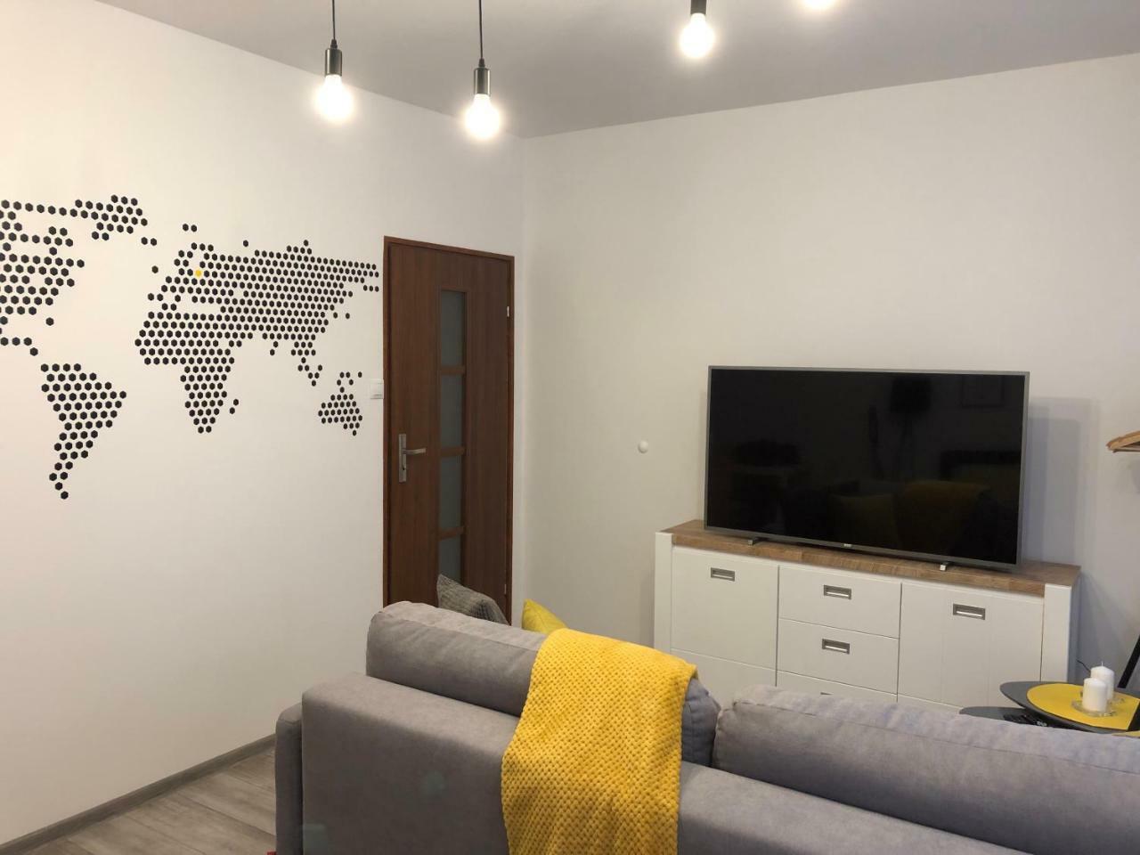 Apartament Szczesliwa 13 - Plac Ratuszowy 耶莱尼亚古拉 外观 照片